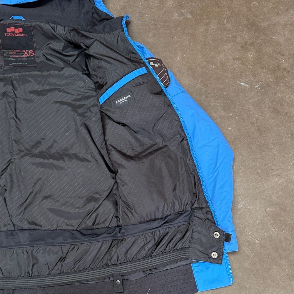 Foursquare Outerwear Mens Snowboard Jacket XS- Lifetime Warranty - Picture 7 of 14